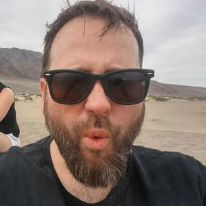 Meet your Posher, Derek